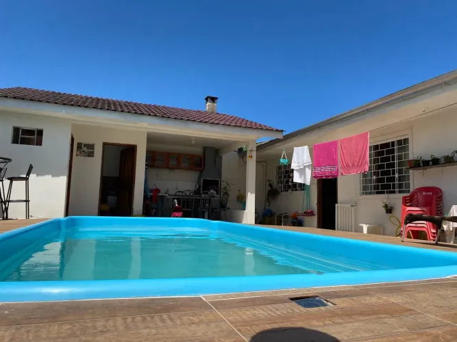 Alugo casa com Piscina para ano novo 26/27