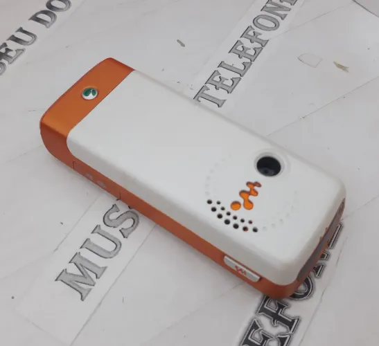 Sony Ericsson w200 Walkman celular antigo da vivo 