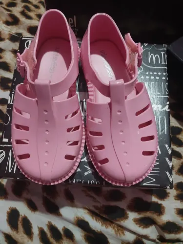 Mini melissa