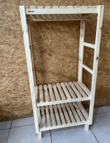 Araras/ roupeiro Pallets 