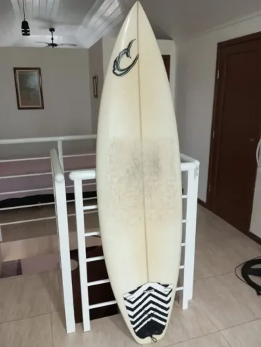 prancha de surf 6,2 canfield aprox 33L