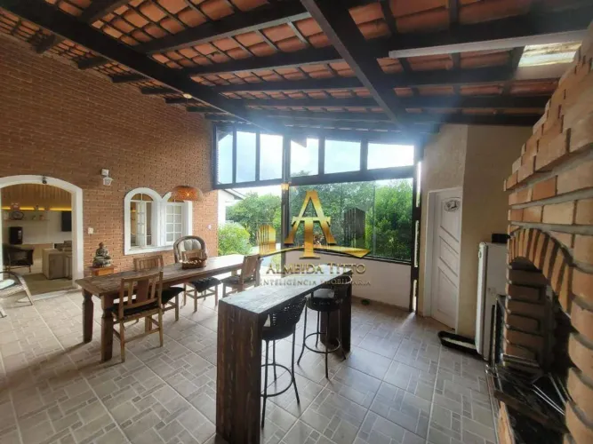Casa com 3 dormitórios à venda, 300 m² - São Fernando Residência - Barueri - São Paulo