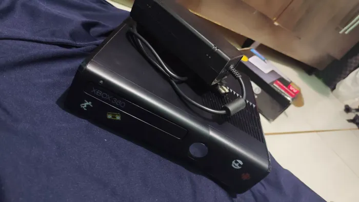 Xbox 360 Slim luz vermelha