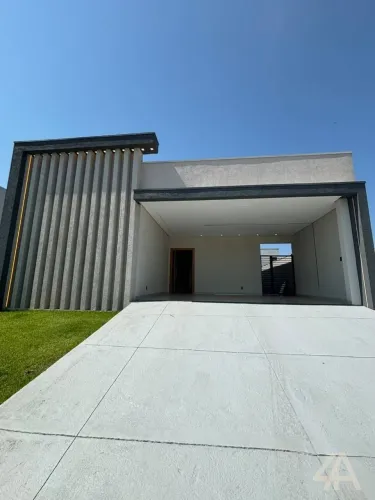 (Vende-se) Verana - Casa com 3 dormitórios, 155 m² por R$ 1.350.000 - Aponiã - Porto Velho