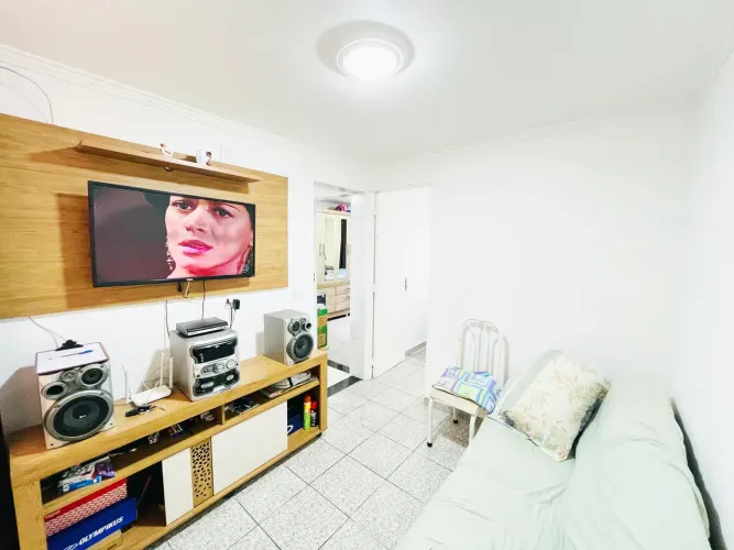 Apartamento Teotônio Vilela 02 Dormitórios com Vaga de Garagem no Pátio Próximo a Av. Prin