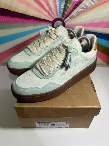 Veja V-90 Suede x Your ID Wagashi "Jade Matcha"