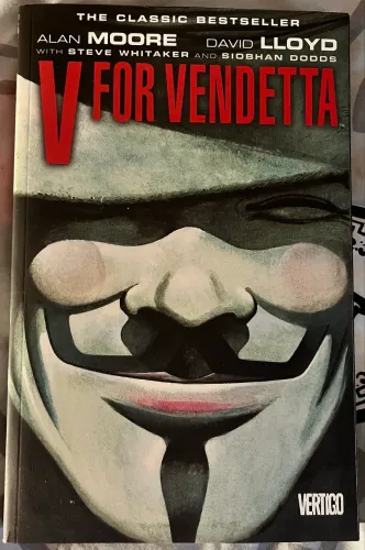 [DC-Vertigo] V for Vendetta TPB (2005) V de Vingança