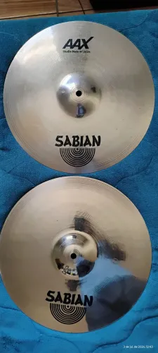 Hi hat Sabian AAx 14