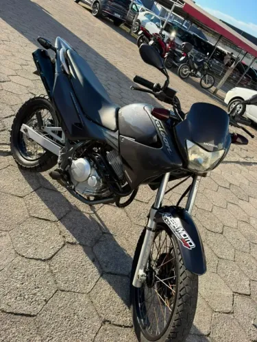FALCON NX 400 - REPASSE EM OTIMO ESTADO