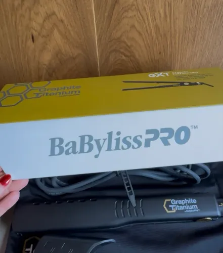 Prancha Iônica Graphite Titanium Babyliss Pro 1 1/2, Bivolt