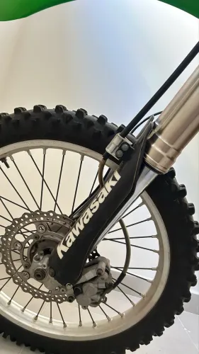 KAWASAKI KLX 450 