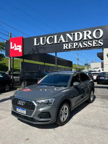 Audi Q3 1.4 TFSI/TFSI Flex S-tronic 5P 2021