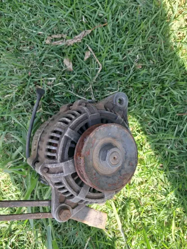 Alternador da kia besta 2.7 2001