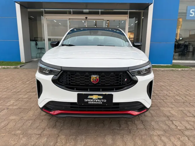 Fiat Fastback Abarth Turbo Flex 1.3 Aut. 2025
