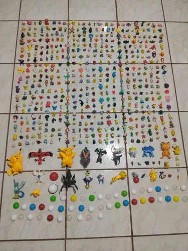 QUASE 600 POKÉMONS E BRINQUEDOS EXTRAS PELO MENOR PREÇO DA INTERNET ?