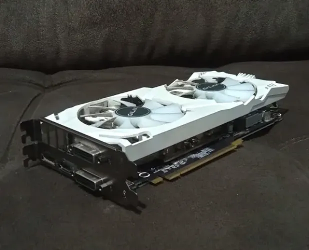 Placa de vídeo NVIDIA GTX 1060 3GB