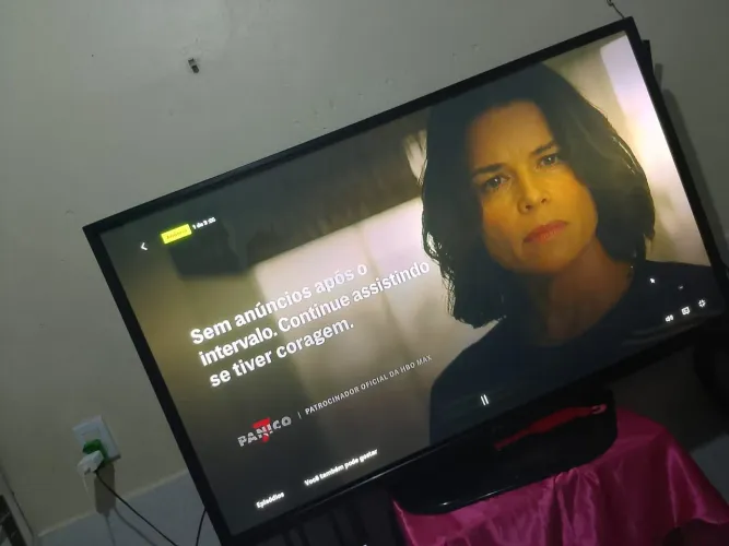 TV 60" Não é Smart!
