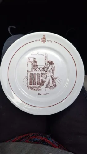 Prato Coleção Limitada