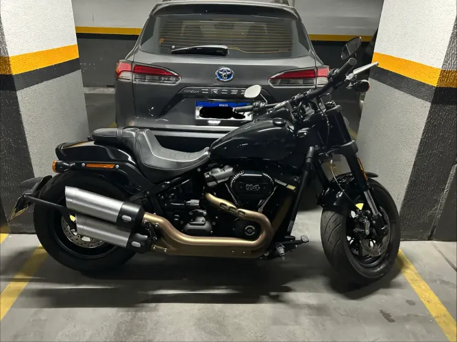 Harley Davidson Fat Bob 114 recentemente revisada