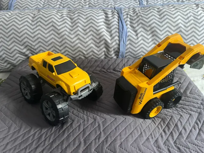 Vende-se carrinhos super novos