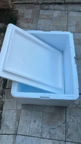 Vendo Caixas Térmicas - 80L e 100L