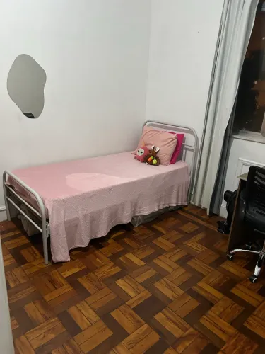 QUARTO INDIVIDUAL PARA MULHERES