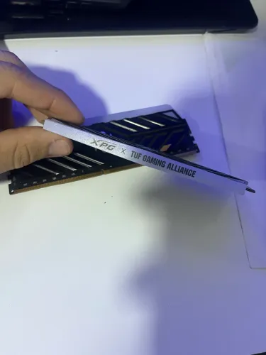 MEMORIA DDR4 16gb 2x8