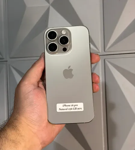 iPhone 16 pro natural 128 GB 90% top