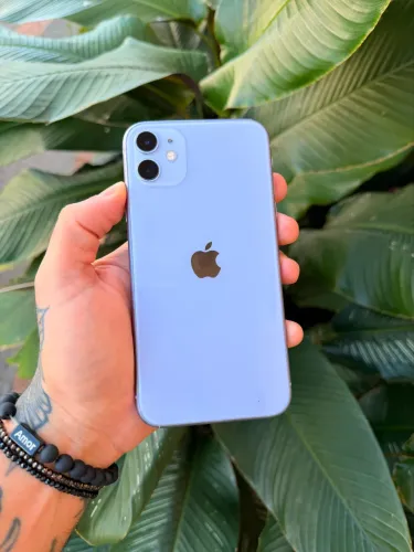iPhone 11 64GB