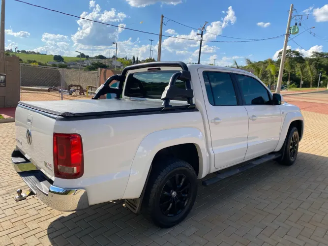 Volkswagen Amarok High.cd 2.0 16V TDI 4X4 Dies. AUT 2015