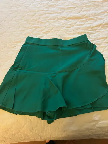 Short Saia Verde Zara