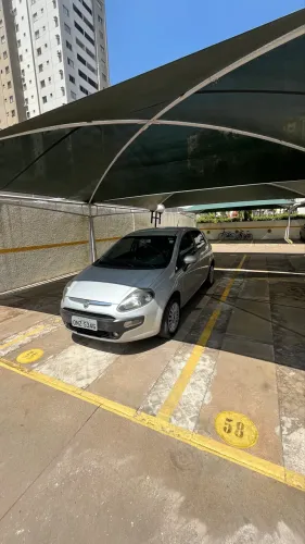Fiat Punto Attractive 1.4 Fire Flex 8V 5P 2014