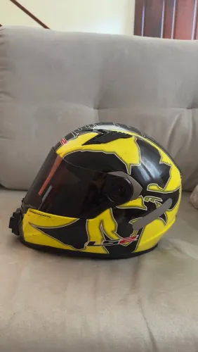 Capacete LS2 Tamanho 60 - Usado - Bom Estado