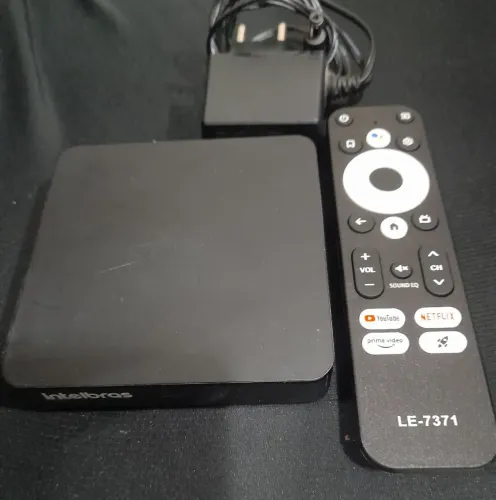 Smart TV Box Izy Play Full HD Intelbras