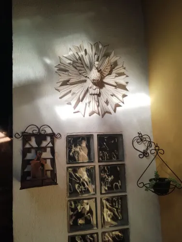 Vende se linda casa.