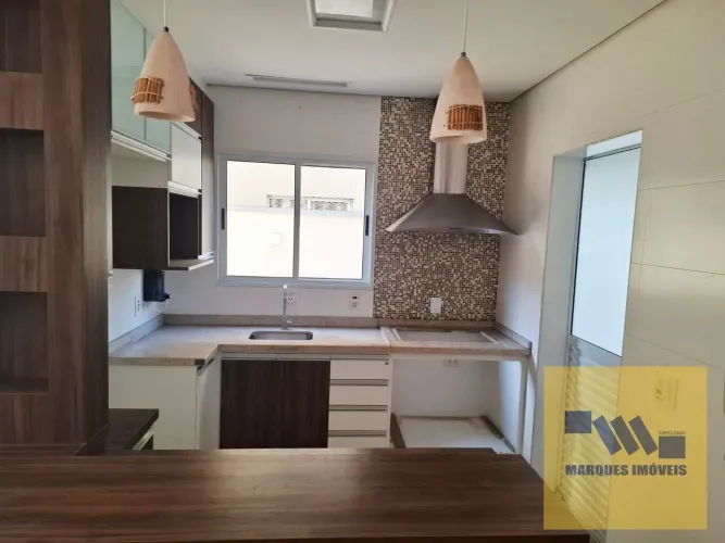 Casa de Condominio em Jardim Sao Pedro - Mogi das Cruzes