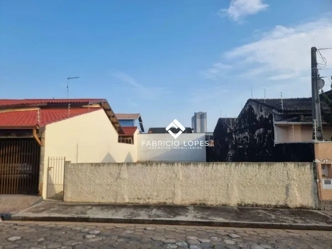 Terreno Plano à venda, 250 m² - Cidade Jardim - Jacareí/SP