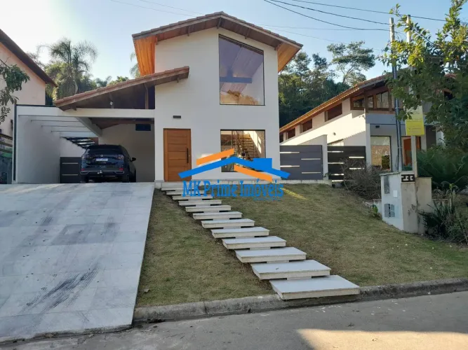 Linda casa térrea nova e moderna condomínio Residencial Samambaia, Cotia-SP