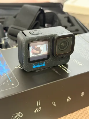 GoPro Hero 12 BLACK + Acessórios 
