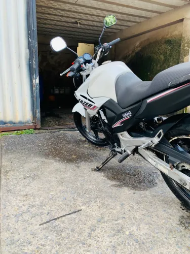 YAMAHA FAZER 250