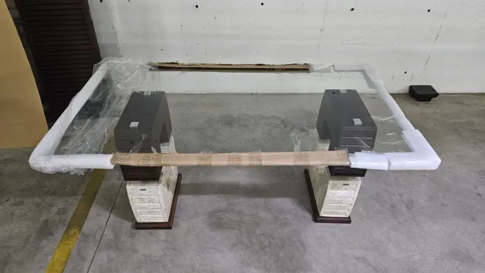 Mesa jantar : tampo vidro, pés madeira+mármore