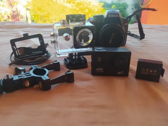 Câmera Nikon D5300,18-55 e 50mm.+Câmera Esportiva 4k Ultra Hd À Prova D'água