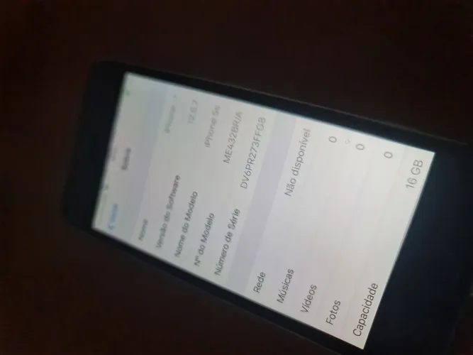 Vendo IPhone 5S 16gb desbloqueado.