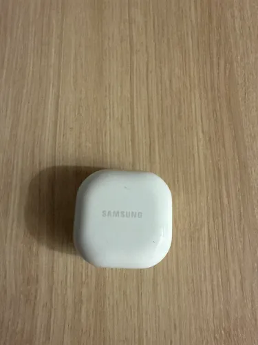 Samsung Galaxy Buds2 Original - com estojo | um lado com funcionamento irregular