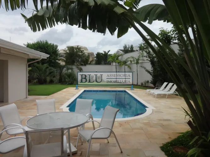Casa a venda 4 quartos em condomínio Vila Verde Campinas