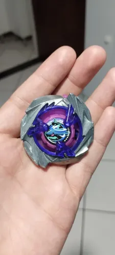 Beyblade x shark scale 4-50B