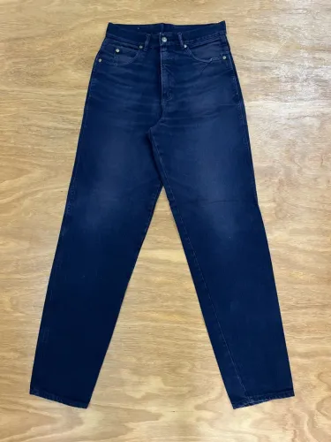 Calça mom jeans Wrangler azul marinho 38