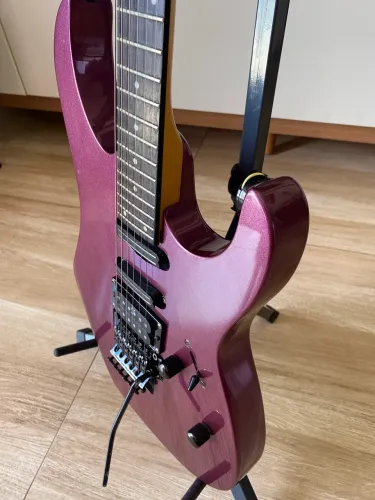 Guitarra washiburn corea em ótimo estado