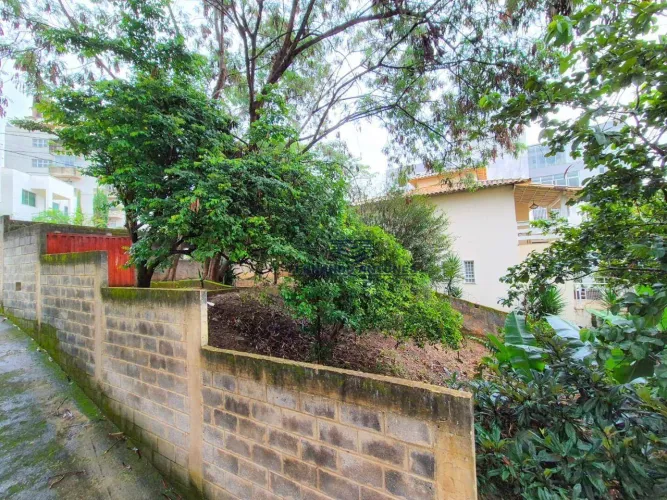 Terreno à venda, 436 m² por R$ 650.000,00 - Santa Lúcia - Belo Horizonte/MG