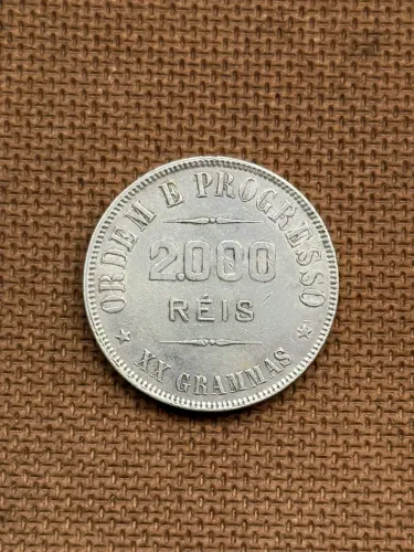 Moeda 2000 réis prata